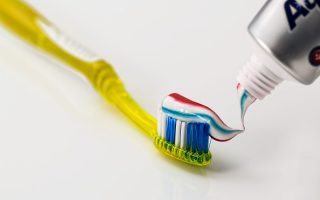 Keeping your teeth and braces clean